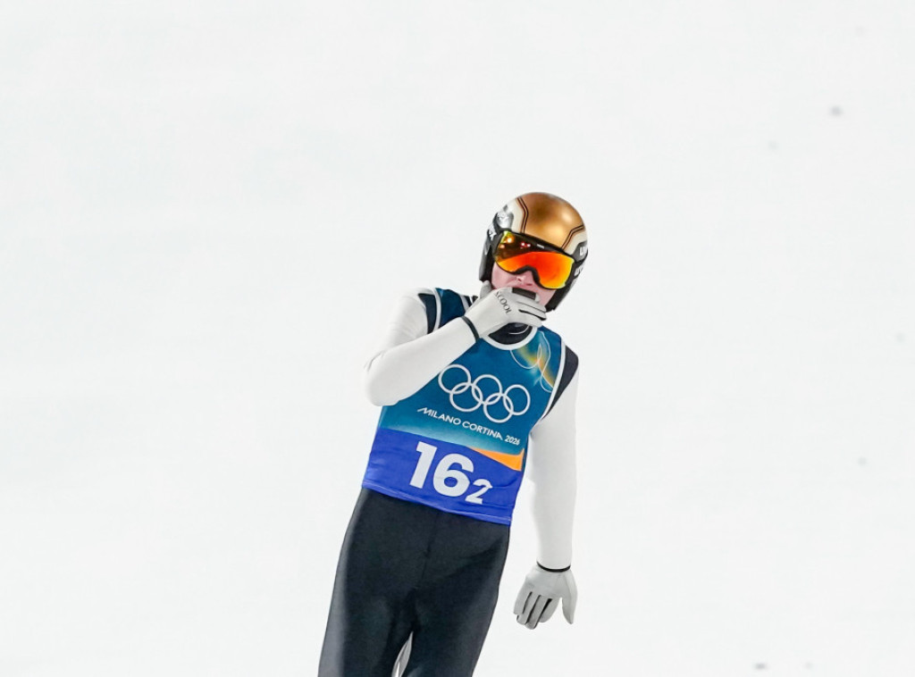 Slovenac Domen Prevc pobedio u ski skokovima na letaonici Kulm