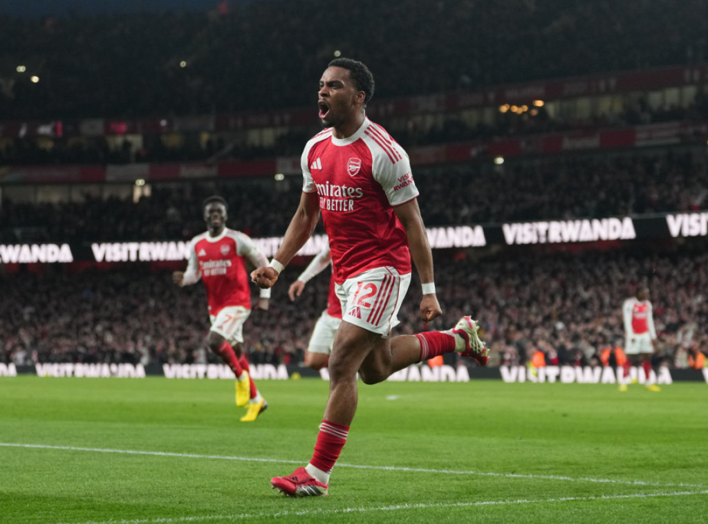 Fudbaleri Arsenala u derbiju Premijer lige savladali Čelsi, svi golovi posle kornera