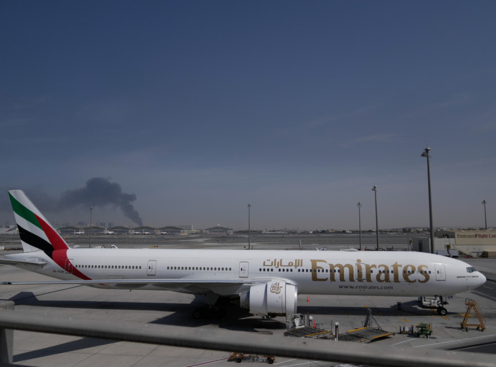 Četiri osobe povređene u napadu dronovima na aerodrom u Dubaiju