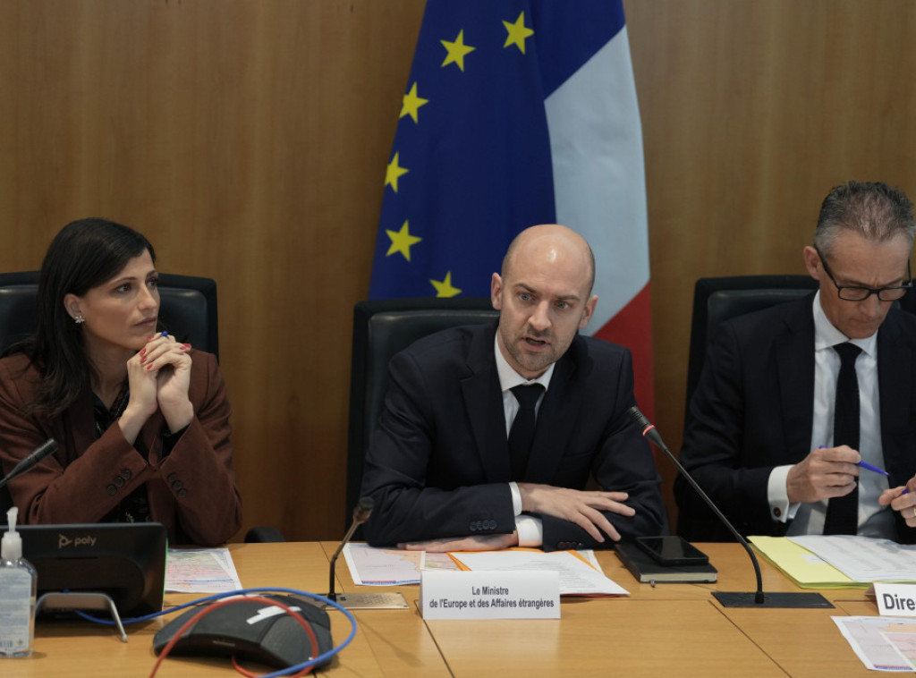 Baro: Francuska spremna da učestvuje u odbrani zemalja Persijskog zaliva i Jordana