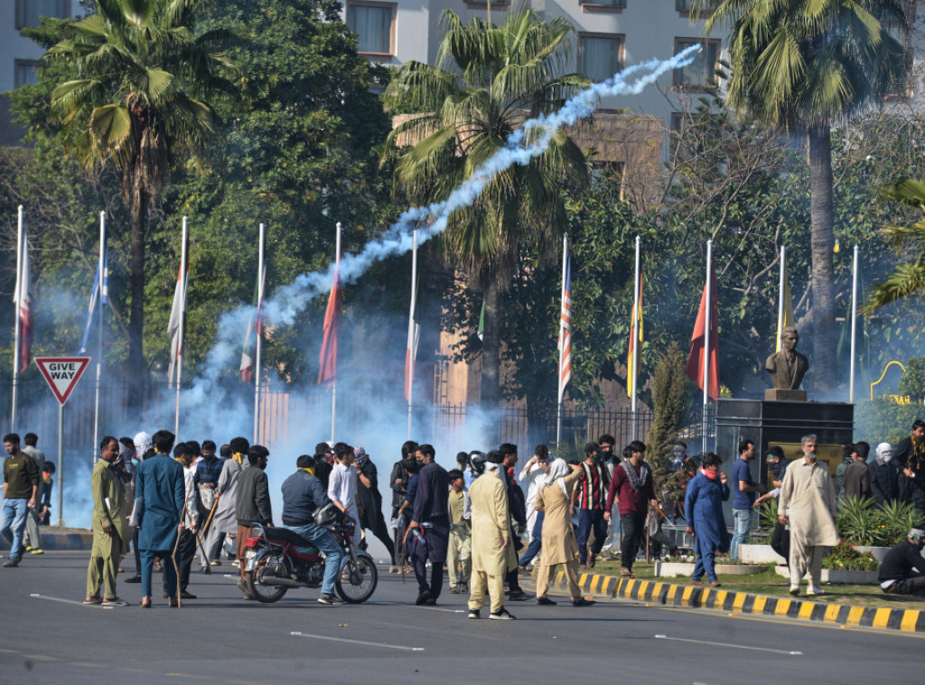 Pakistan: Trodnevni policijski čas nakon nasilnih protesta zbog smrti Hamneija