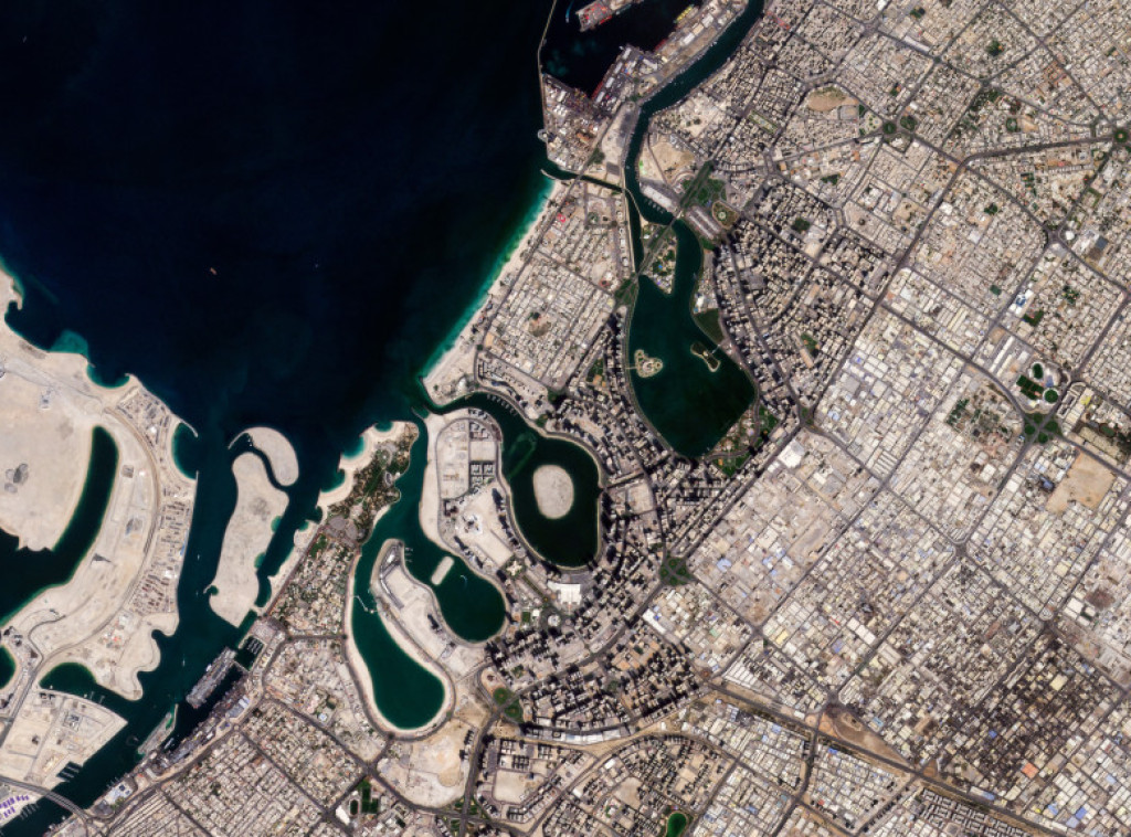 Emirati presreli devet balističkih, šest krstarećih raketa i 148 dronova lansiranih iz Irana