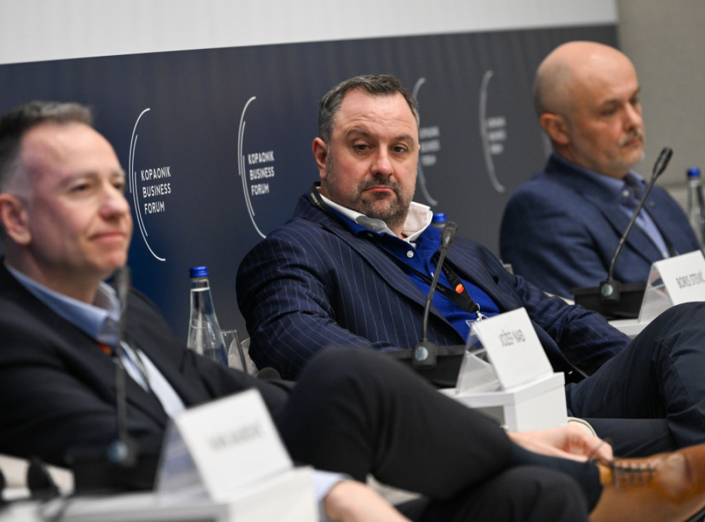 Kopaonik biznis forum: Lizing važan za finansiranje privrede, ne samo za kupovinu kola