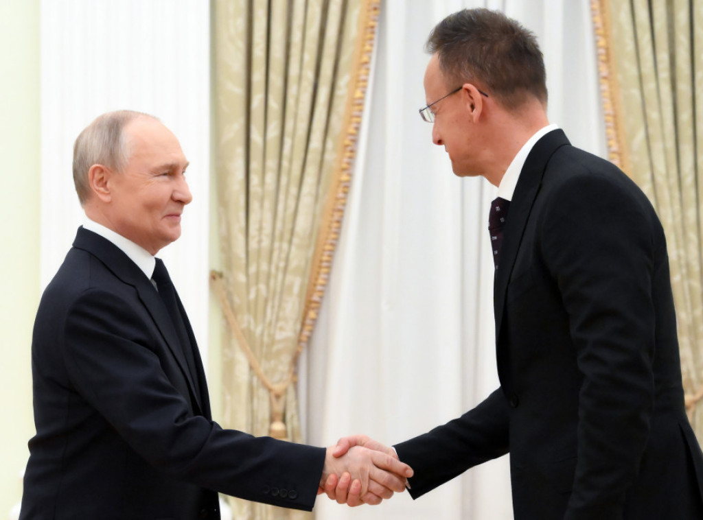Vladimir Putin sa Peterom Sijartom: Moskva ostaje pouzdan dobavljač energenata