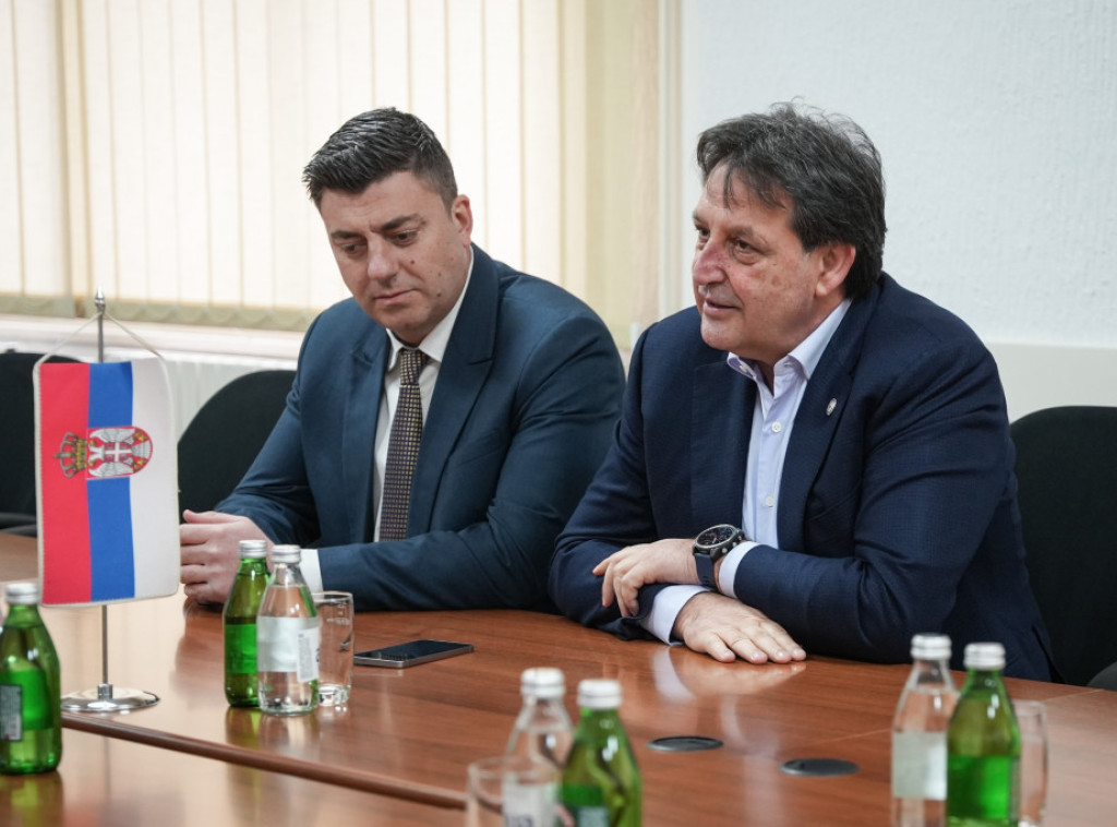 Bratislav Gašić posetio "Prvi partizan a.d." u Užicu: Ljudi su temelj odbrambene industrije