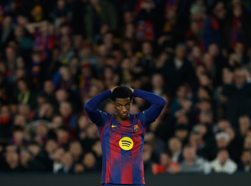 Fudbaler Barselone Alehandro Balde zbog povrede odsustvuje četiri nedelje van terena