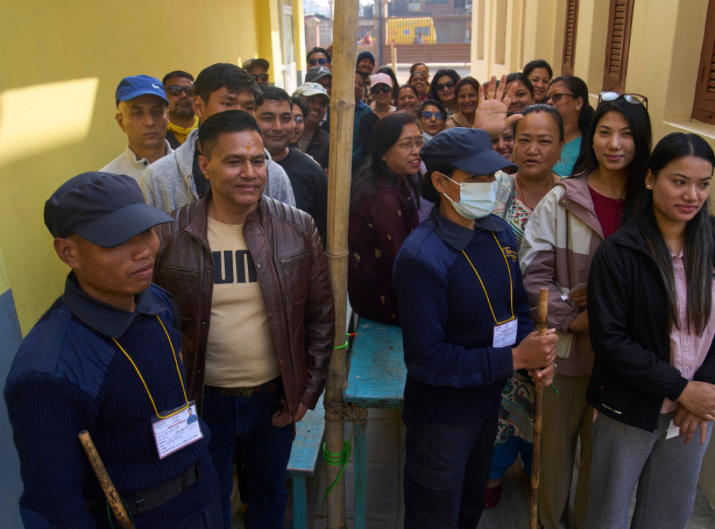 Nepalci danas biraju novi parlament na prevremenim opštim izborima