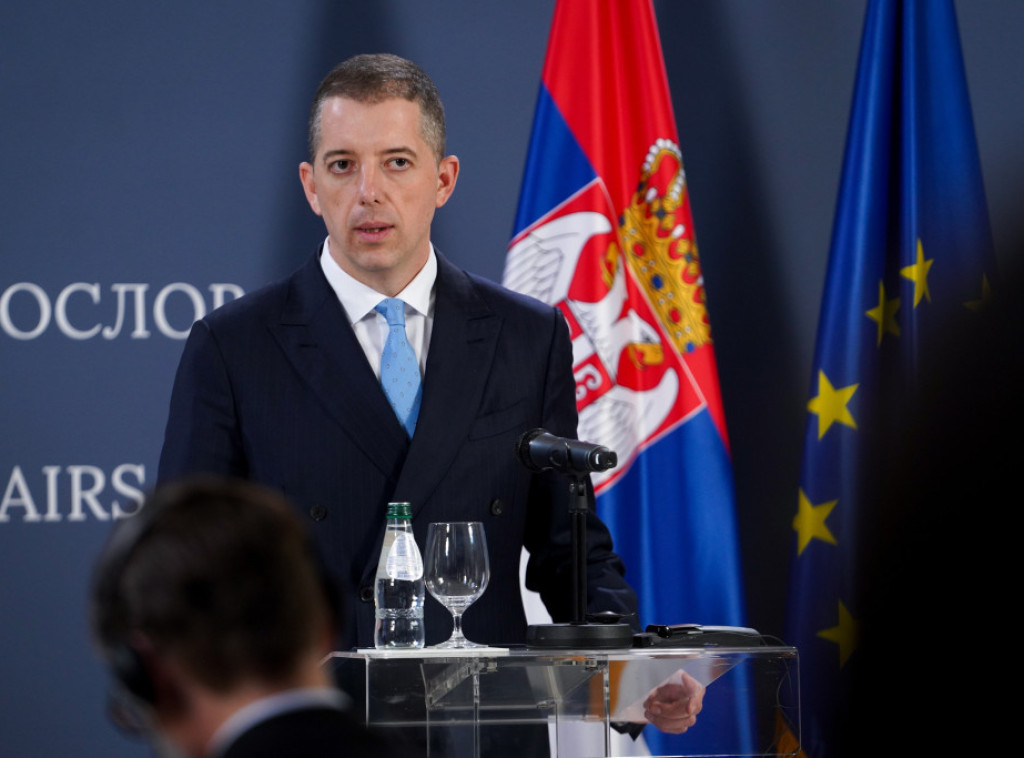 Ministar Đurić: Prioritet osigurati povratak državljana Srbije iz zemalja Bliskog istoka