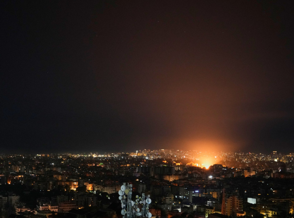 Izrael pokrenuo vazdušne napade na južne predgrađa Bejruta