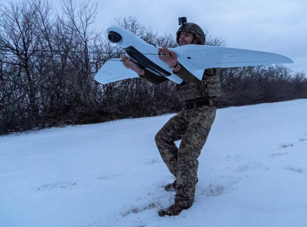 Najmanje dve osobe poginule, 12 povređeno u ukrajinskom napadu na Hersonsku oblast