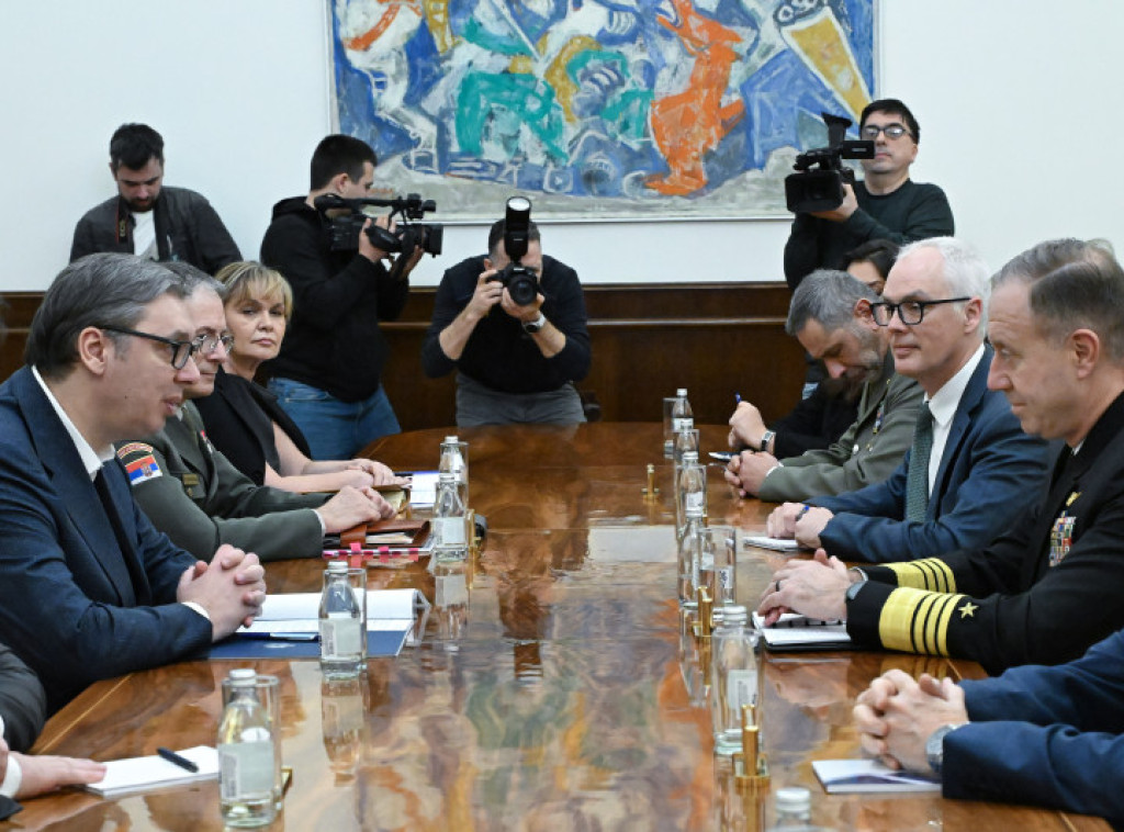 Vučić sa Vajkofom razgovarao o jačanju saradnje Srbije i NATO uz očuvanje vojne neutralnosti