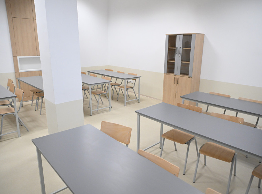 Od danas zakazivanje termina za testiranje i upis dece u prvi razred preko eUprave