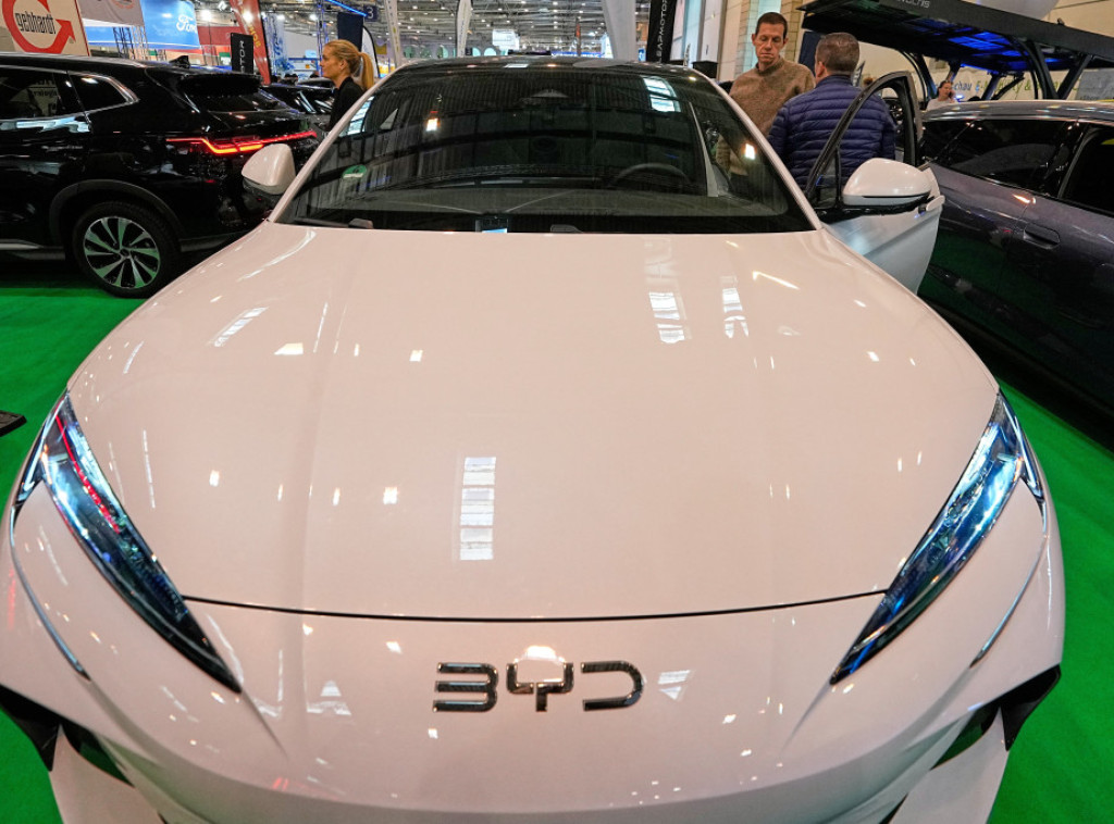 Polugodišnji profit BYD niži za 20 odsto, pad prodaje u Kini nadjačao rast u inostranstvu