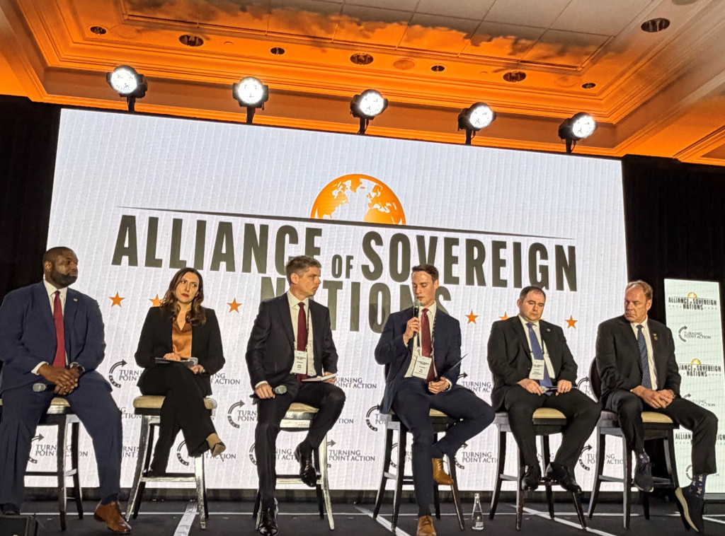 Arno Gujon u Vašingtonu: Srbija čuva svoju kulturu, tradiciju i duhovni identitet