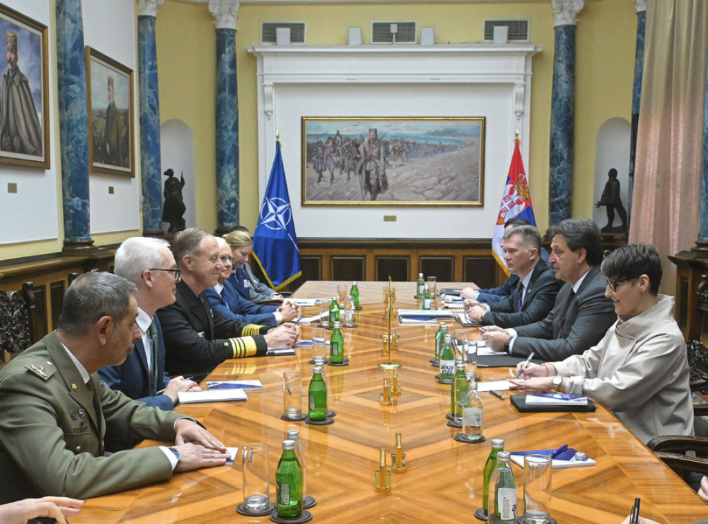 Gašić: Srbija ostaje posvećena vojnoj neutralnosti