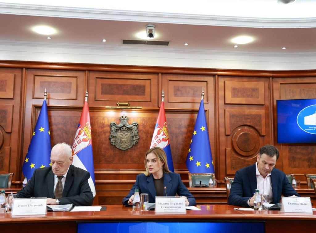 Socijalno-ekonomski savet: Zakoni o strancima i vozilima pretnja opstanku Srba na Kosovu i Metohiji