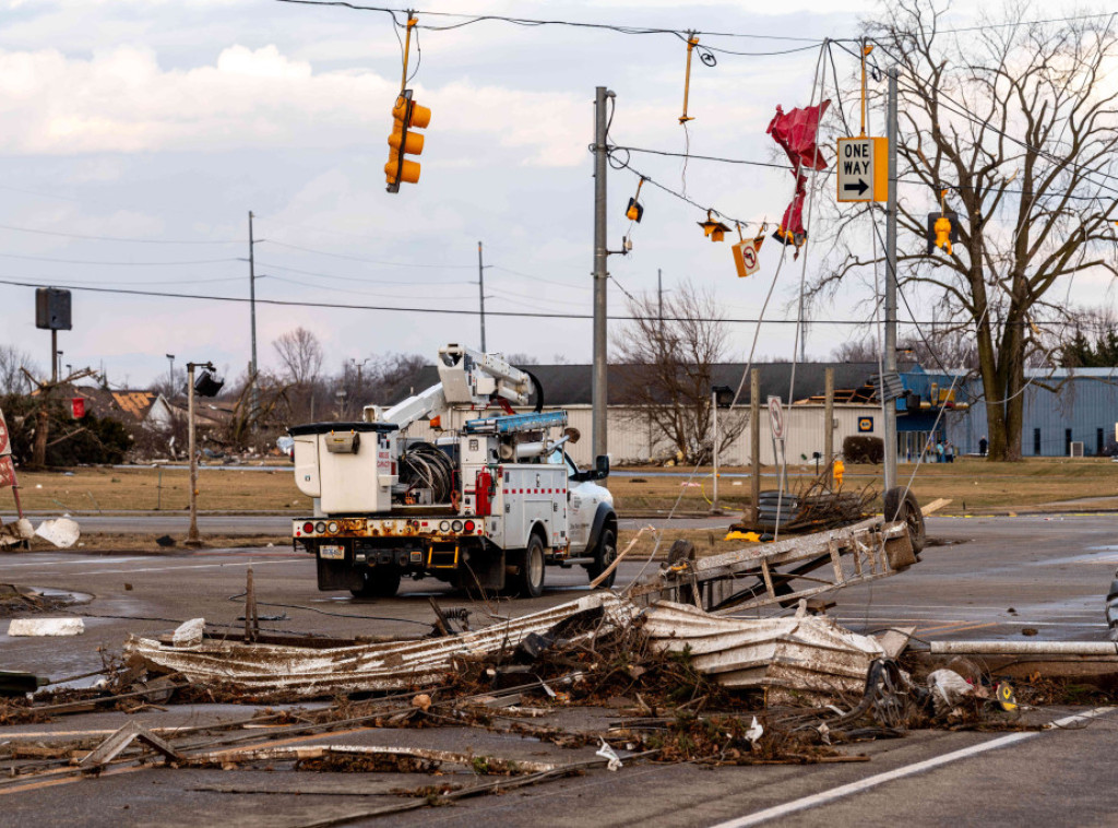 Najmanje četiri osobe poginule u tornadu u Mičigenu