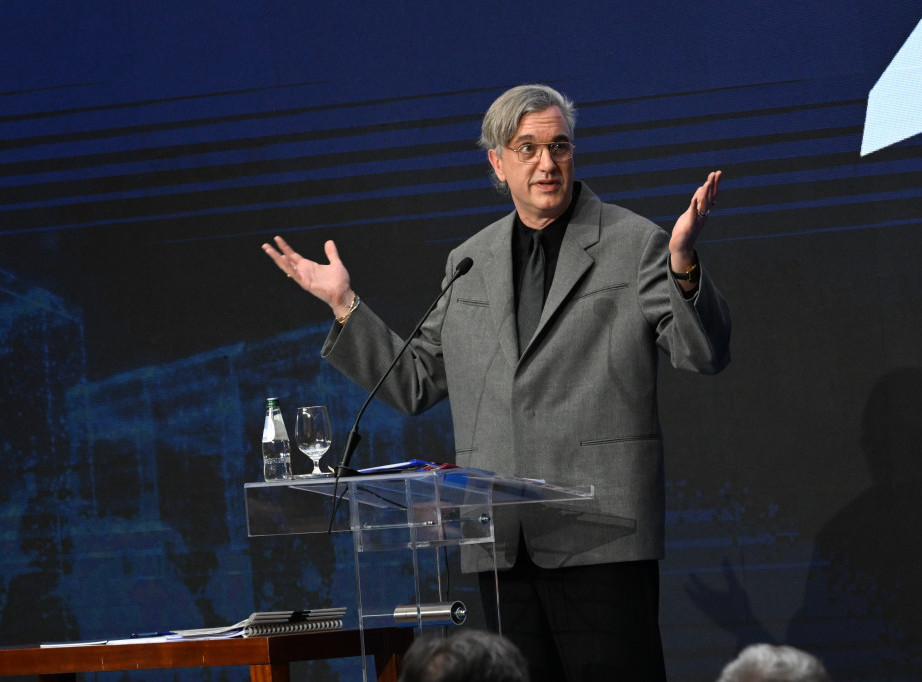 Marko Čadež: Nacionalni jezički model za veštačku inteligenciju do Ekpa 2027. godine