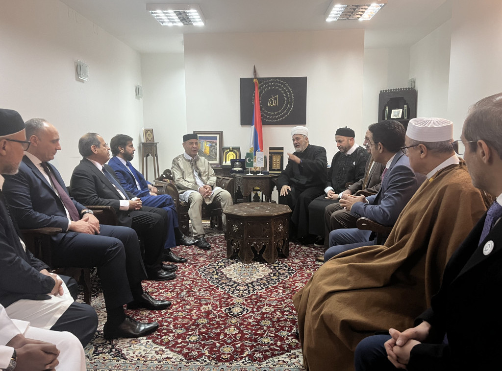 Diplomatski kor na svečanom uručenju nagrada pobednicima učenja Kur'ana