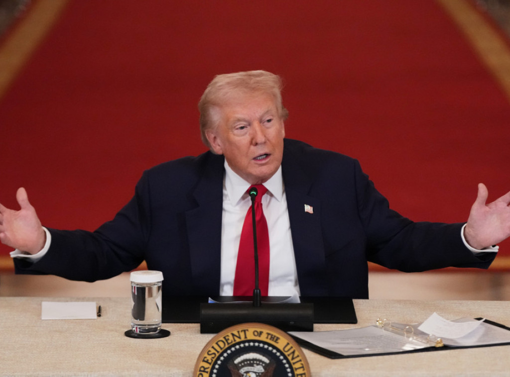 Donald Tramp najavio put u Dover na doček tela šest američkih vojnika poginulih u Kuvajtu