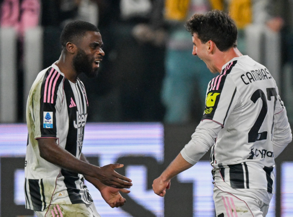 Fudbaleri Juventusa deklasirali Pizu