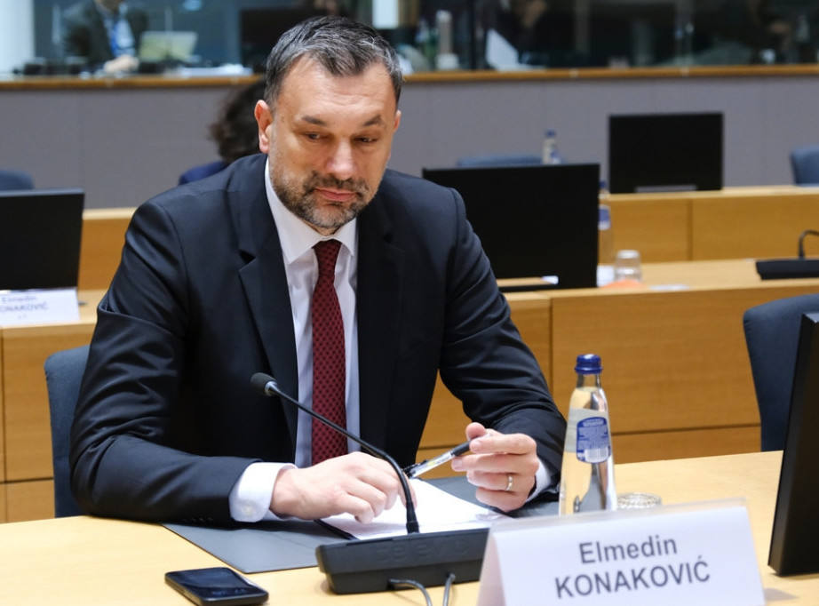 Đurić: Konaković vodi privatnu spoljnu politiku i podstiče političku histeriju