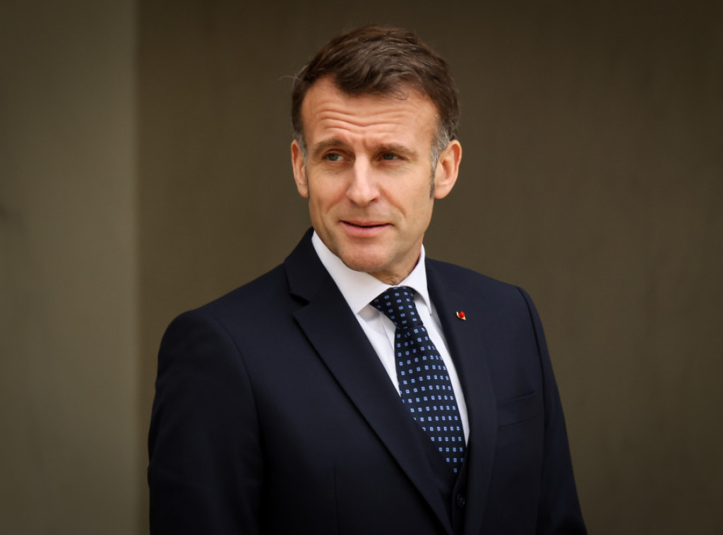 Emanuel Makron danas u poseti Kipru kako bi pružio podršku posle napada dronovima i raketama