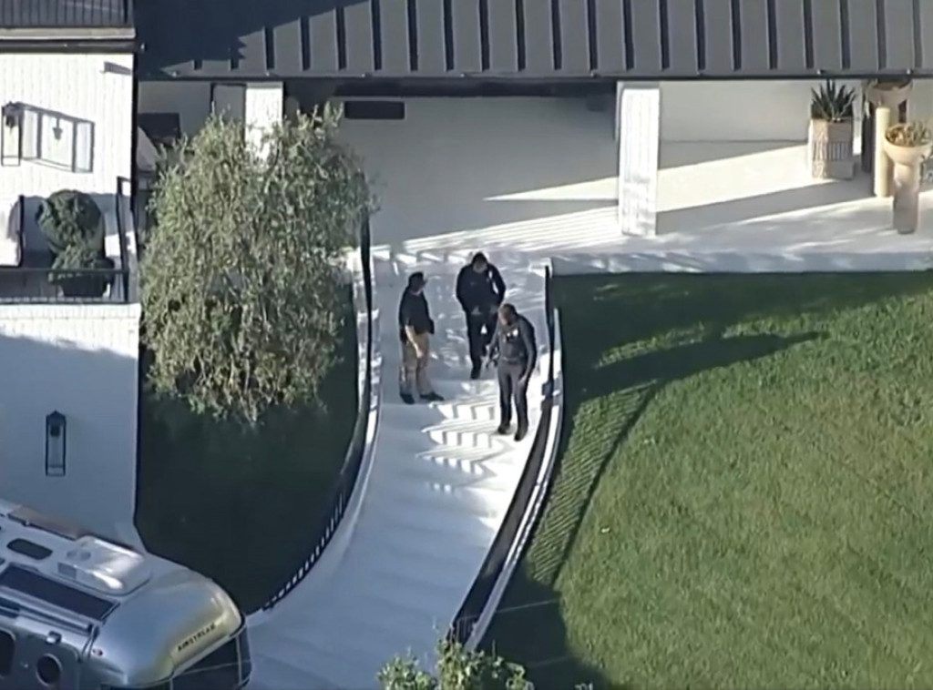 Osumnjičenoj za pucnjavu ka kući Rijane u Beverli Hilsu kaucija od 10 miliona dolara