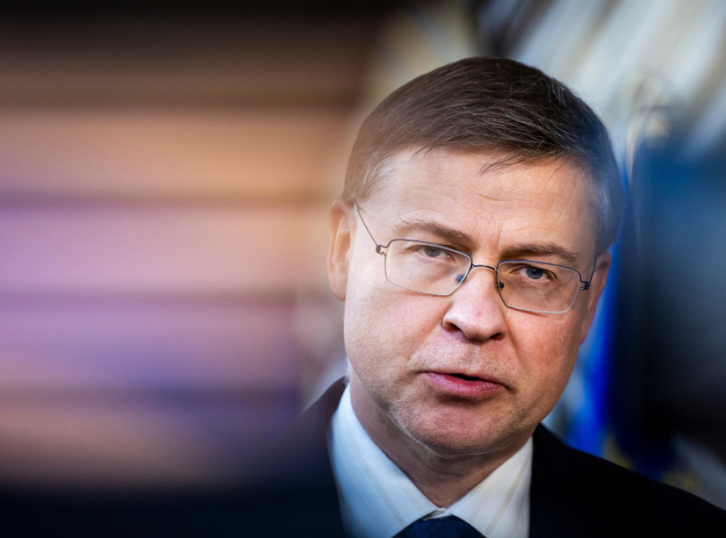 Valdis Dombrovskis: SAD poručile G7 da će ublažavanje sankcija Rusiji biti privremeno