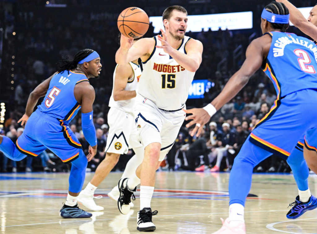 Košarkaši Oklahome pobedili Denver, Jokić zabeležio tripl-dabl