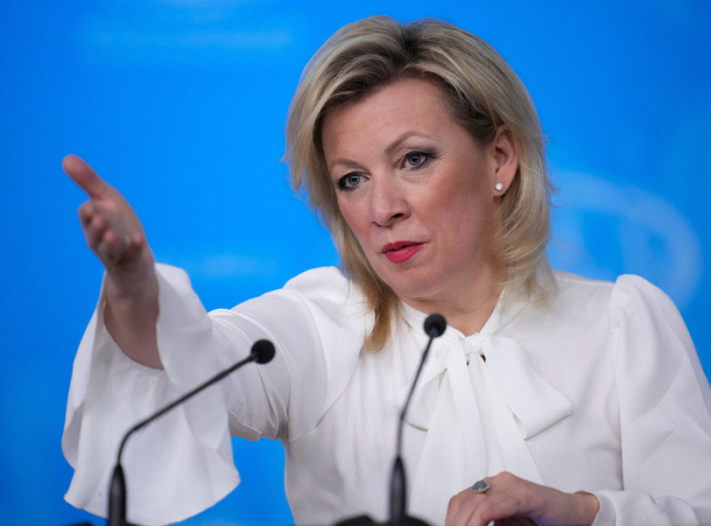 Zaharova: Zelenski je terorista