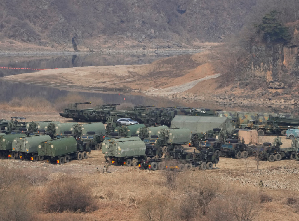 Kamioni povezani sa THAAD sistemom primećeni u pokretu u Južnoj Koreji