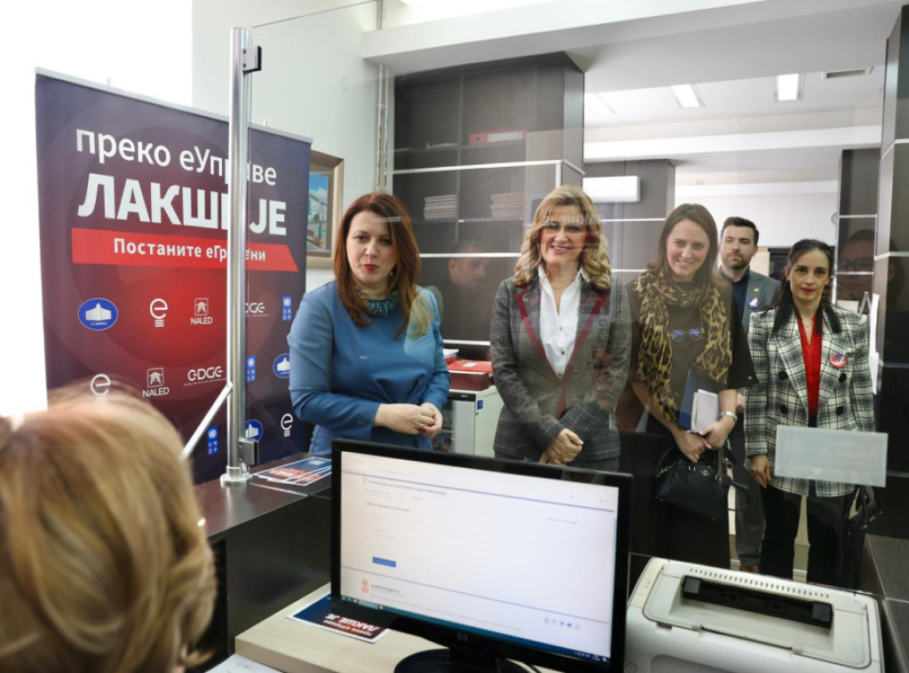 U Ćupriji održan dan eUprave, građanima predstavljene prednosti elektronskih usluga