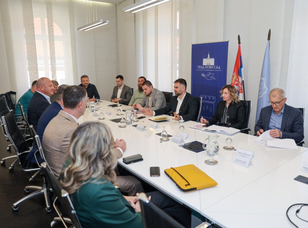 Žarko Mićin i Mihailo Jovanović razgovarali o izgradnji državnog data centra u Novom Sadu