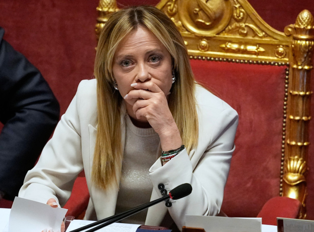 Đorđa Meloni kritikuje sudske odluke koje ukidaju premeštanje migranata u Albaniju