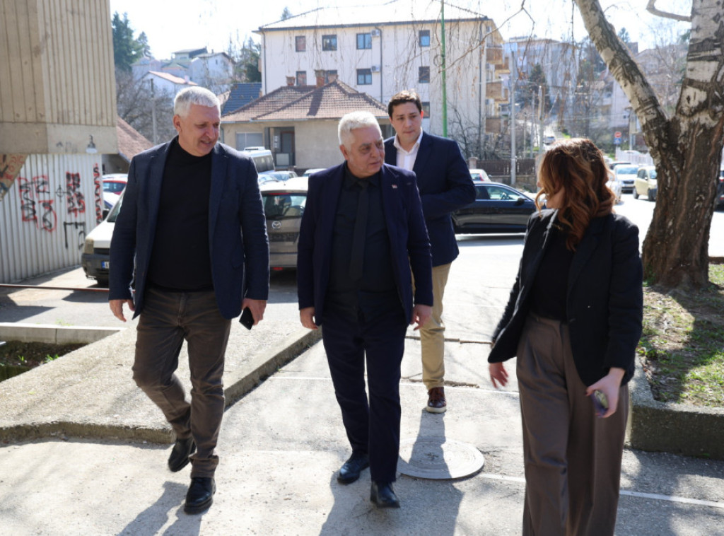 Ministar Bratina u Aranđelovcu i Smederevskoj Palanci: Nastavljamo ulaganja u komunikacionu infrastrukturu