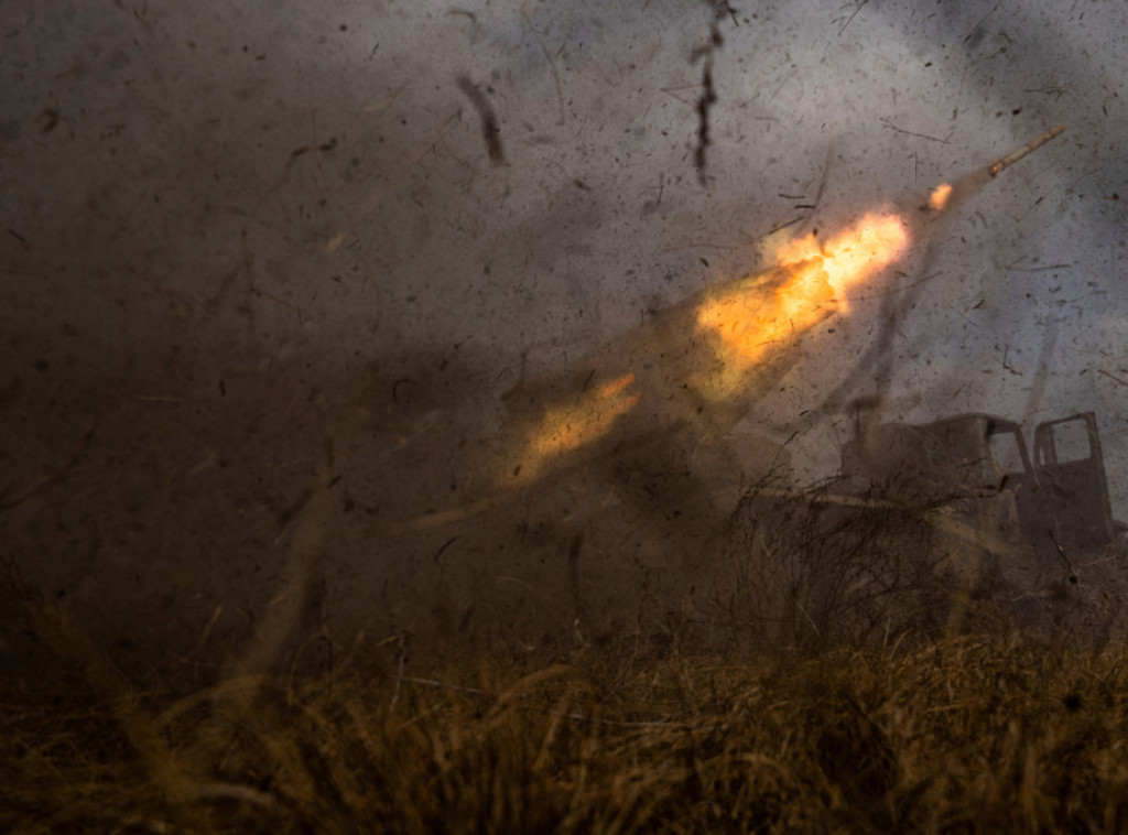 IDF: Hezbolah ispalio 100 raketa na sever Izraela