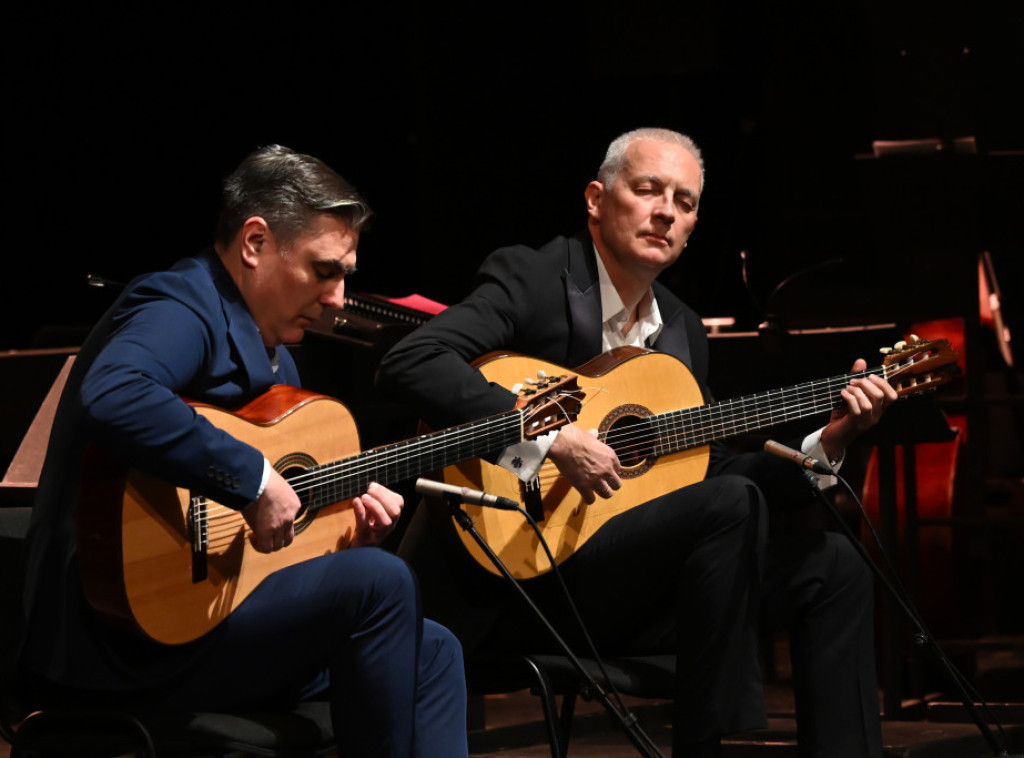Koncertom "Herceg Novi Beogradu - Beograd Herceg Novom" u Madlenianumu otvoren 27. Guitar Art Festival