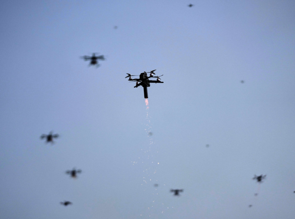 Međunarodni aerodrom u Kuvajtu na meti više bespilotnih letelica