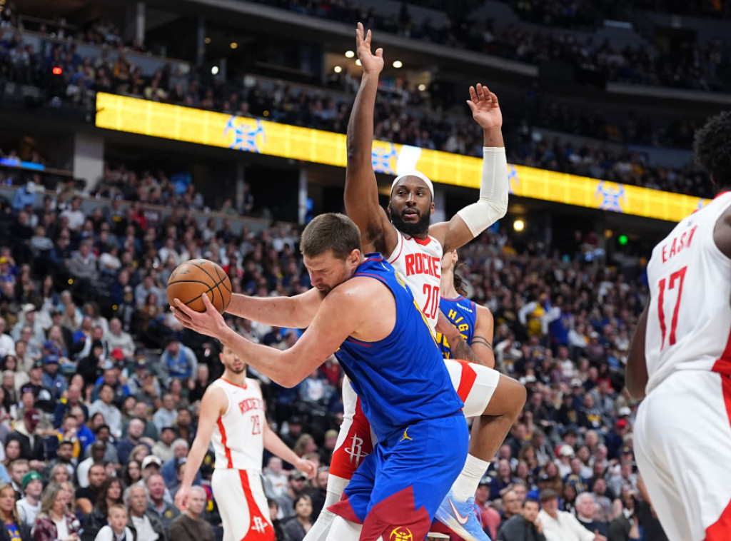 Novi tripl-dabl Jokića u pobedi košarkaša Denvera protiv Hjustona