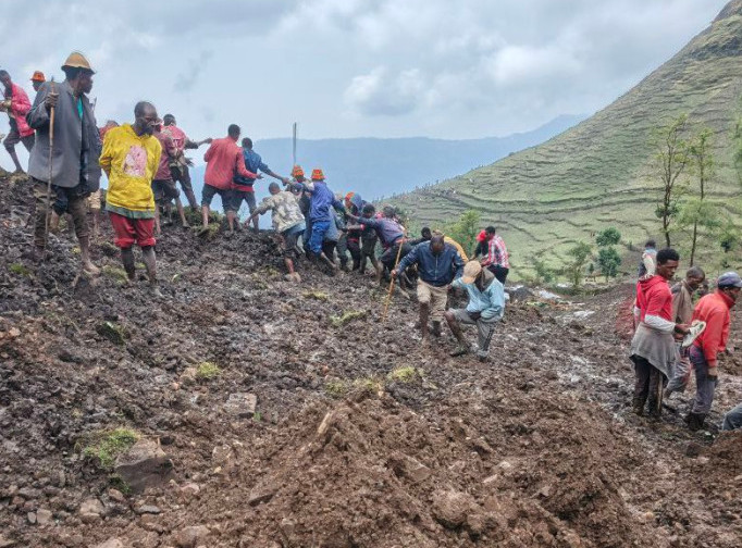 Najmanje 70 osoba poginulo, 50 se vode kao nestale u klizištu na jugu Etiopije