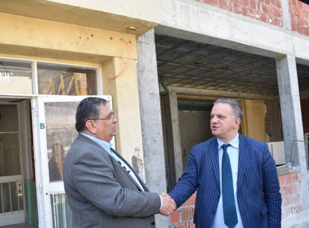 Ministar Stanković: Pred školstvom izazovi koji zahtevaju obnovu objekata, ali i reformu programa