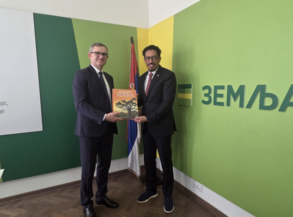 Ministar Glamočić razgovarao sa ambasadorom UAE o unapređenju saradnje i zajedničkim projektima u agraru
