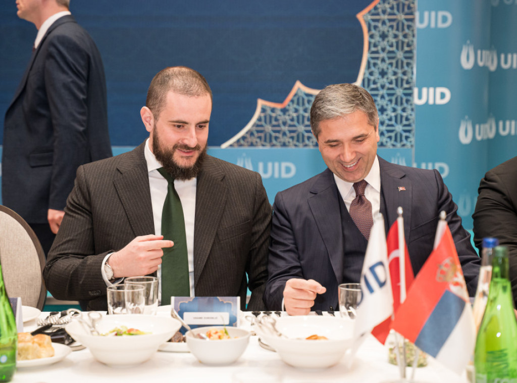 Usame Zukorlić razgovarao sa potpredsednikom AK Partije na iftaru u Beogradu