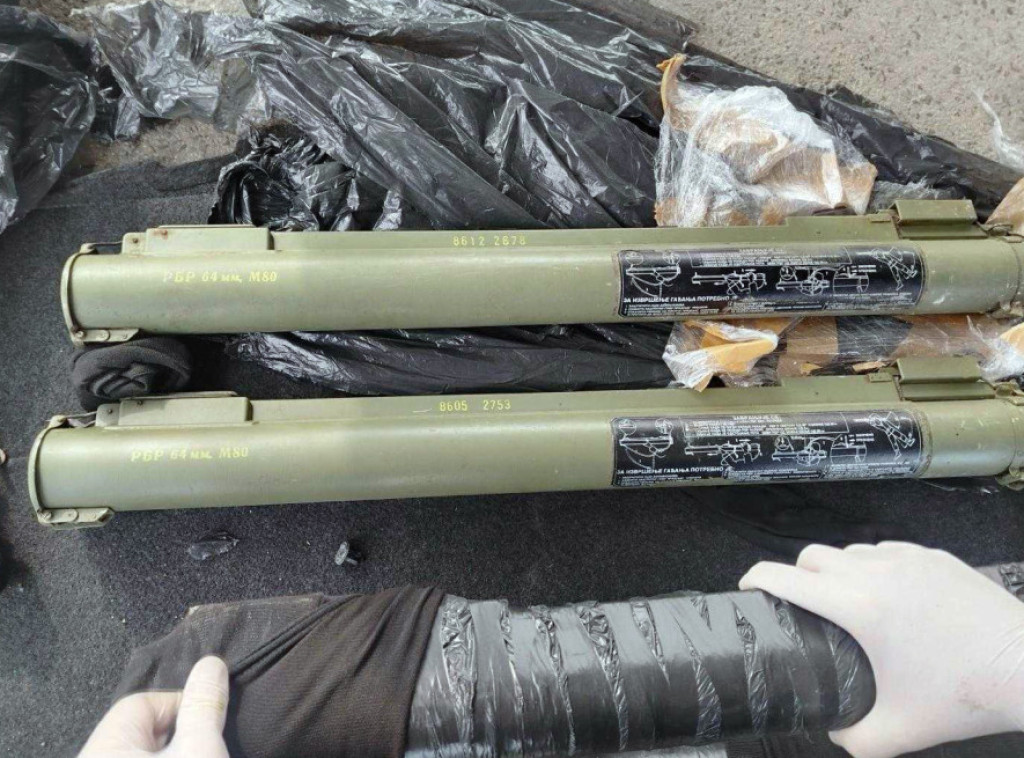 Na Badanovcima uhapšen muškarac kod koga su pronađene četiri Zolje