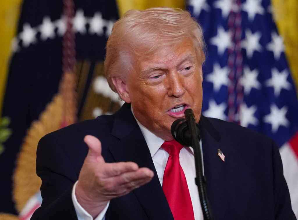 Donald Tramp: Rat protiv Irana odvija se veoma brzo, Iran plaća veliku cenu