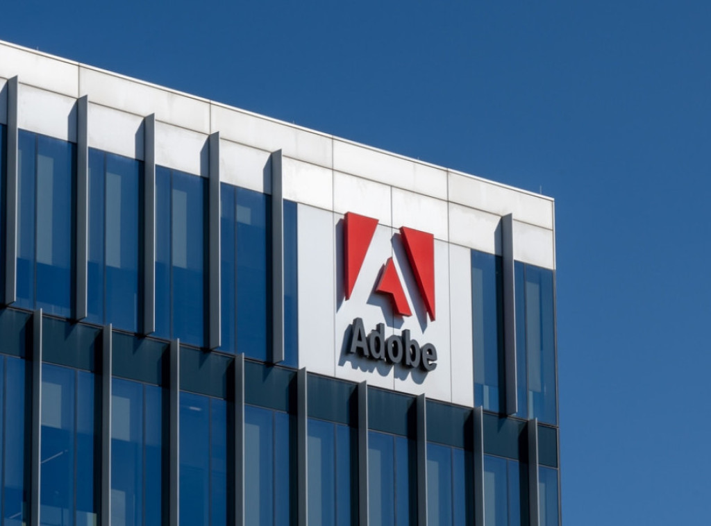 Akcije kompanije Adobi pale za devet odsto nakon vesti o odlasku izvršnog direktora