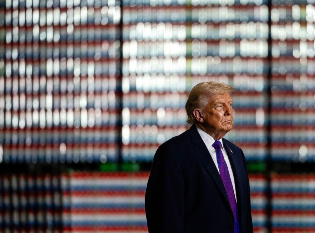 Tramp: Udarićemo Iran veoma snažno tokom sledeće nedelje