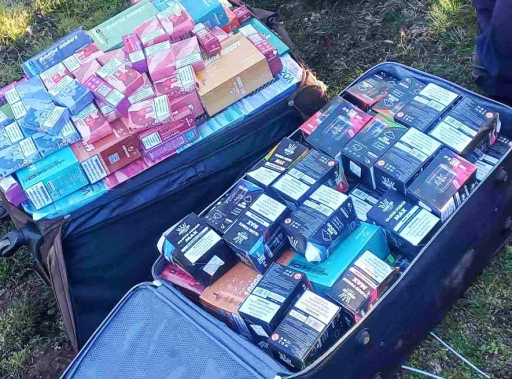 Policija zaplenila elektronske cigarete vrednosti oko 5,5 miliona dinara