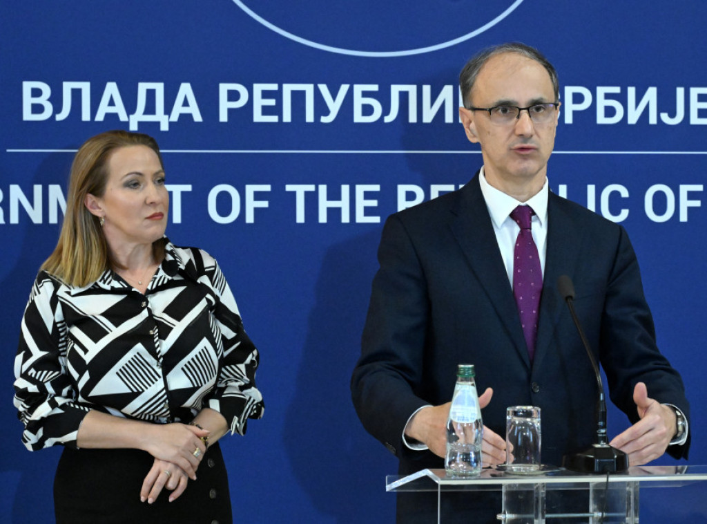 Premijer Macut: Objedinjeni rad upravnih okruga šansa za sprovođenje velikih projekata